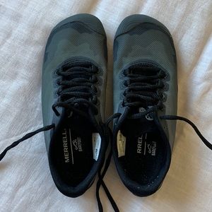 Merrill Vapor Glove 4